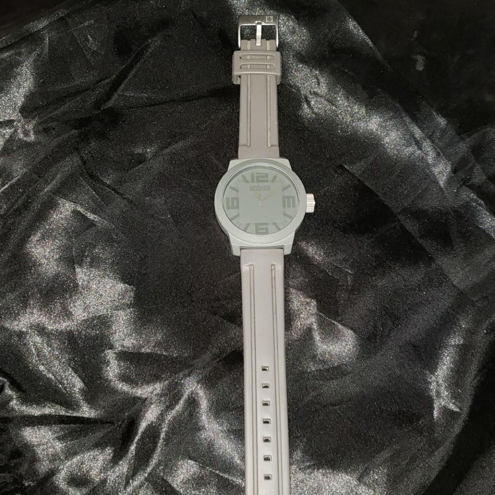 KENITH COLE REACTION WATCH!!